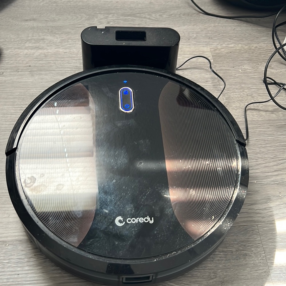 Im selling Coredy R580 Robot vacuums cleaner WiFi app control
